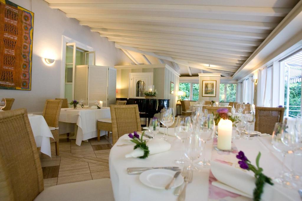 Hotel Restaurant Villa Fayence Wallerfangen Kültér fotó